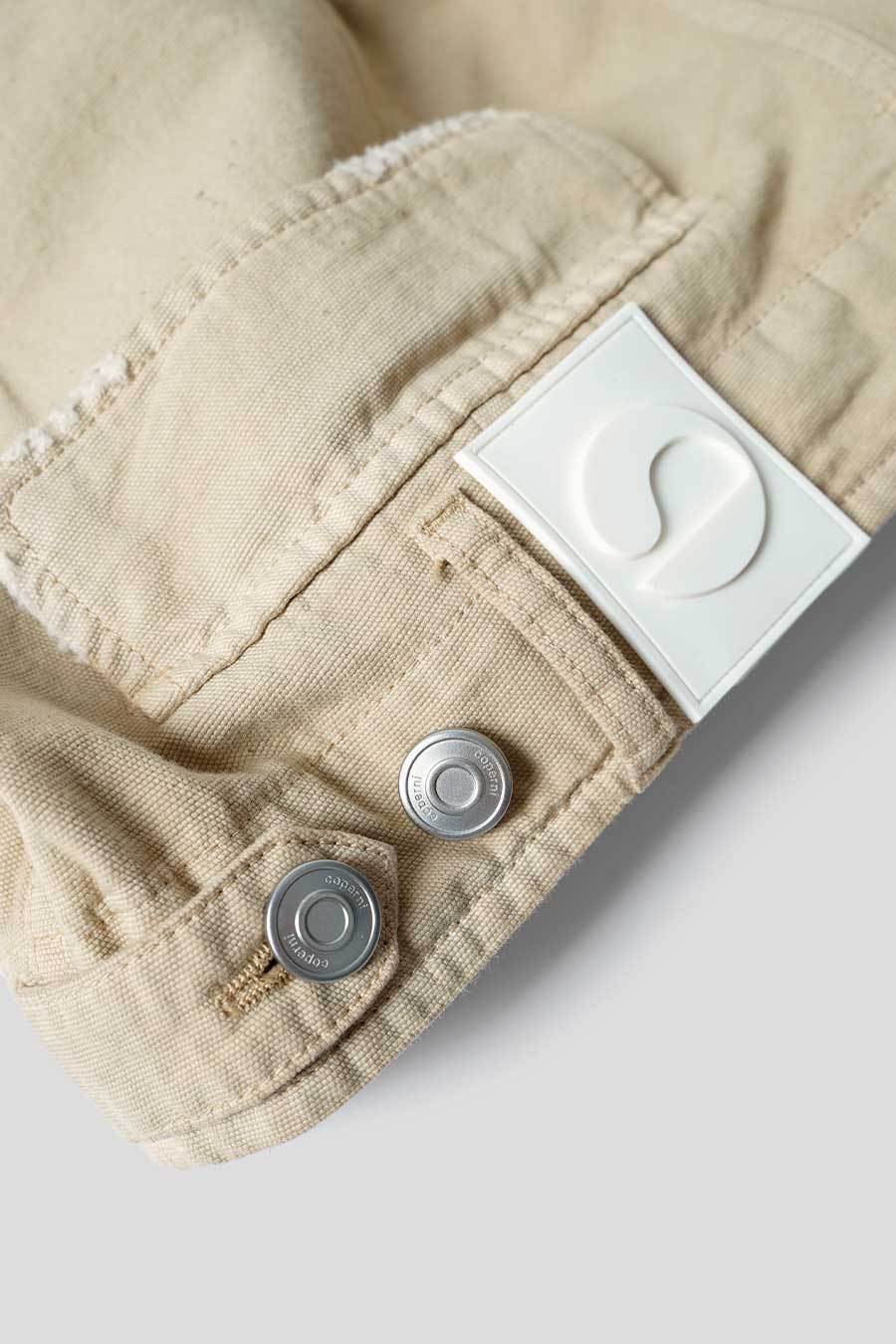 PANTALON CARGO EN TOILE BEIGE - Image 4