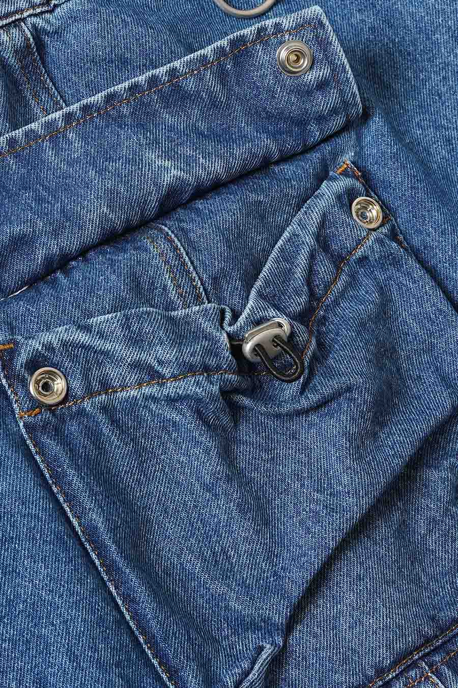 MINU-JUPE CARGO DENIM BLEU DÉLAVÉ - Image 4