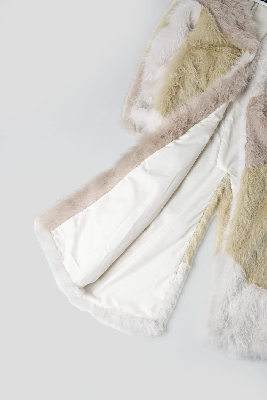 MANTEAU THE HUSTLE FUR BEIGE ET VERT - Image 4