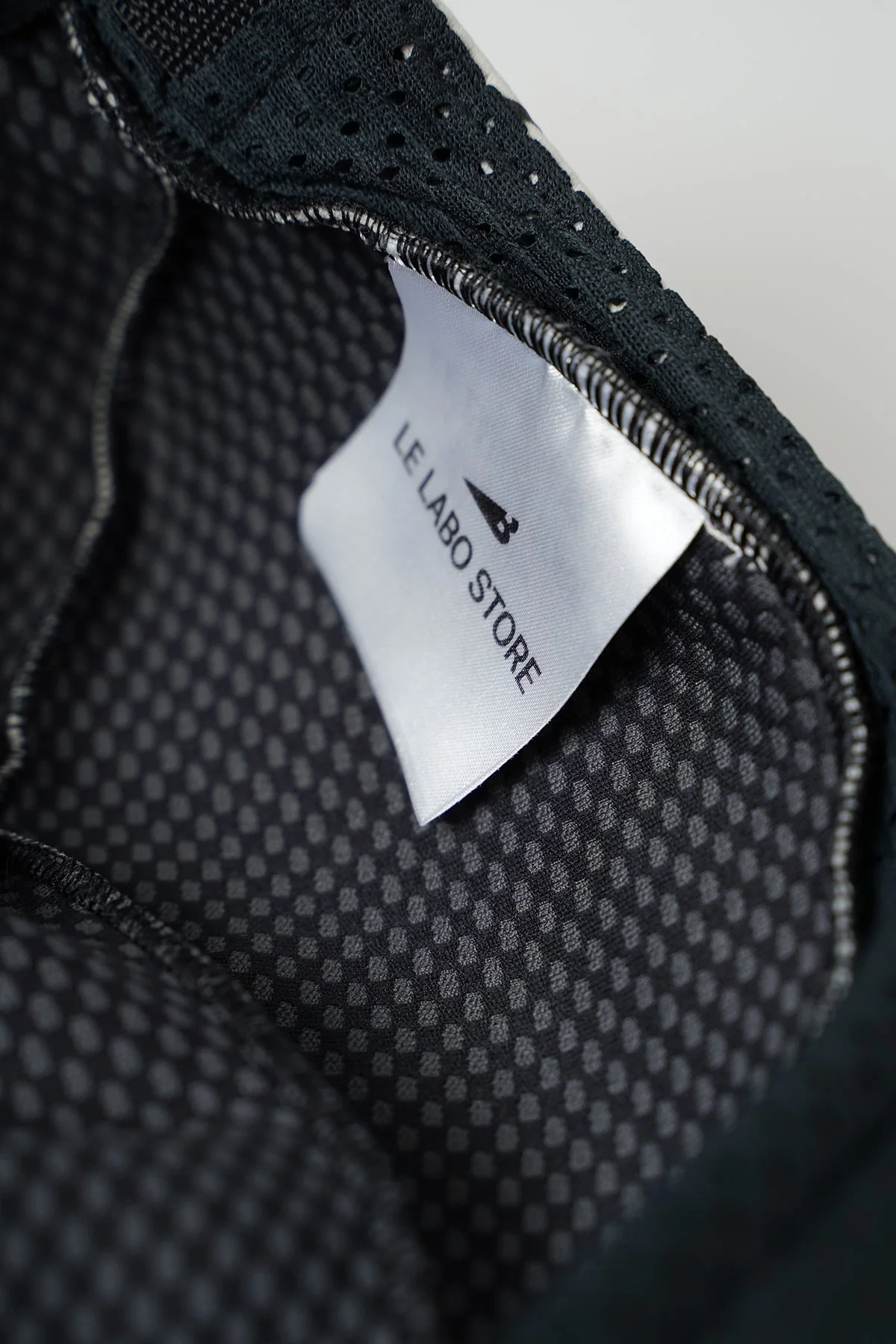 L.L.S X BURGUNDER MERCURY FL CAP WHITE/ BLACK - Image 5