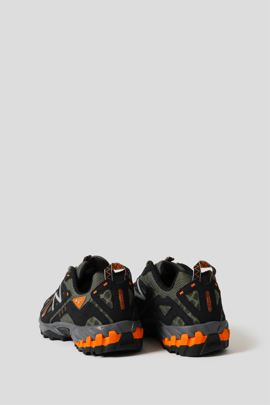 SNEAKERS ML610TAP DARK OLIVINE ET BLACK - Image 4