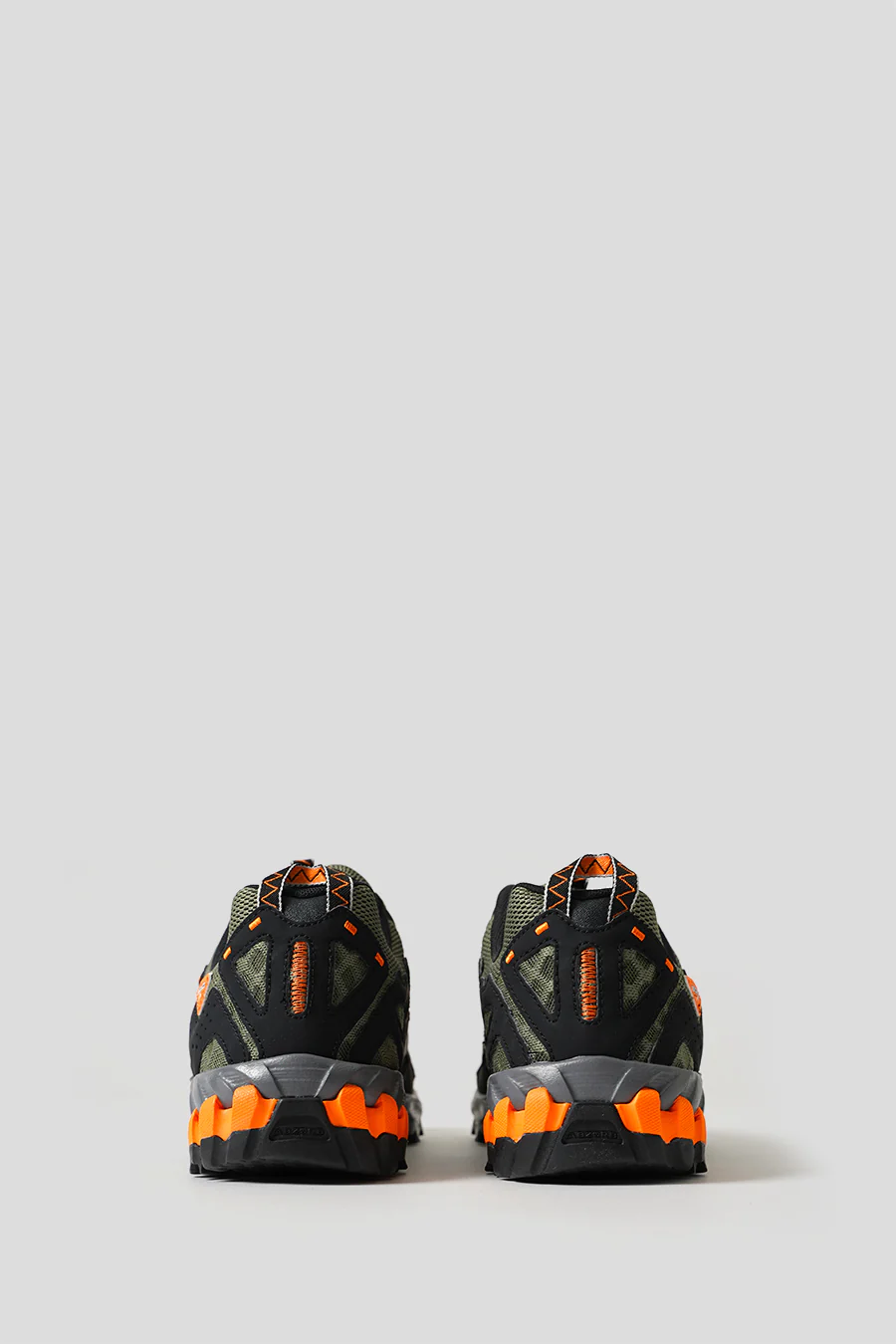 SNEAKERS ML610TAP DARK OLIVINE ET BLACK - Image 5